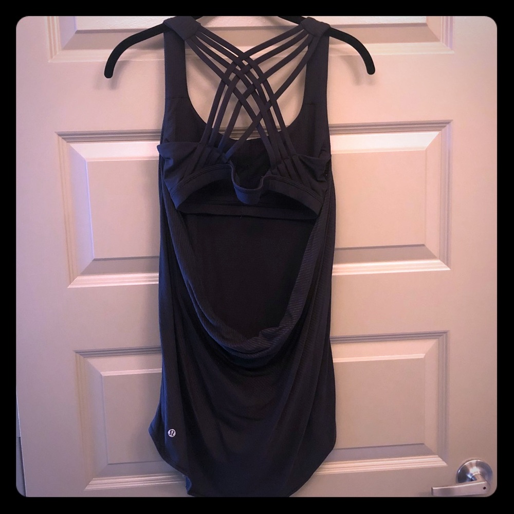 Lululemon Top Sz 6 Dark Grey w/stripes